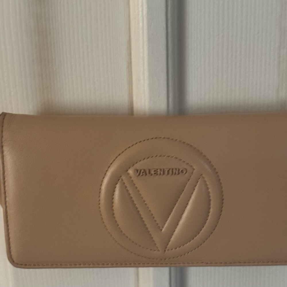 Valentino Tan Leather Wallet Sophisticated Design